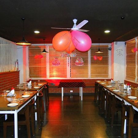 Vinaya Royal Inn Kammasandra Екстер'єр фото