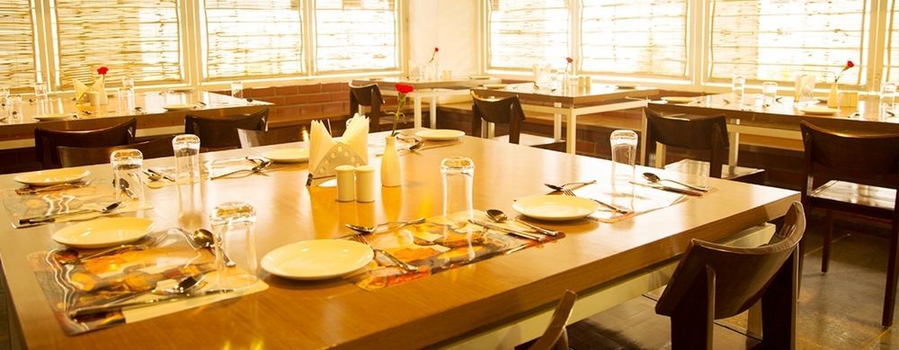 Vinaya Royal Inn Kammasandra Екстер'єр фото